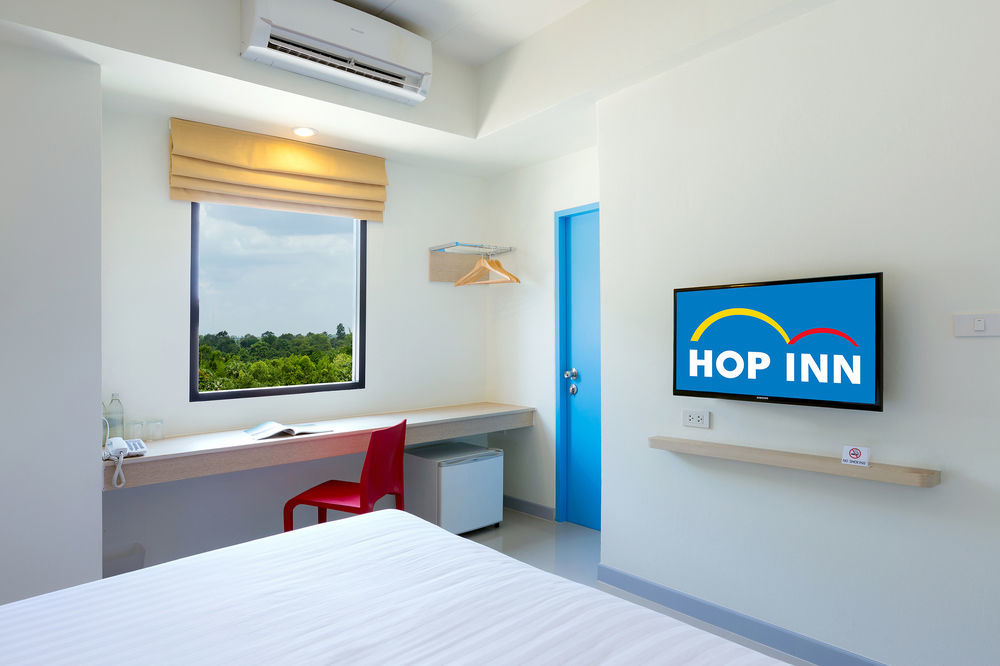 Hop Inn Лампанг Экстерьер фото