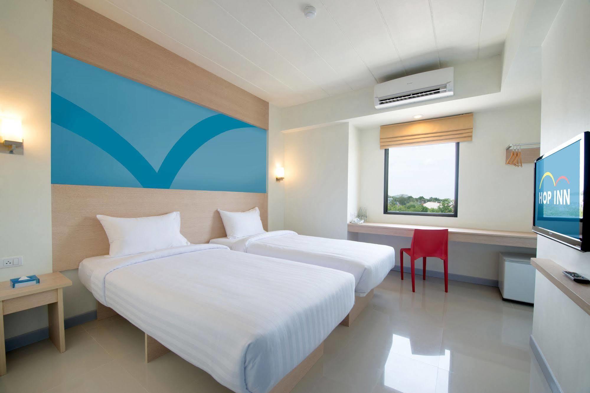 Hop Inn Лампанг Экстерьер фото