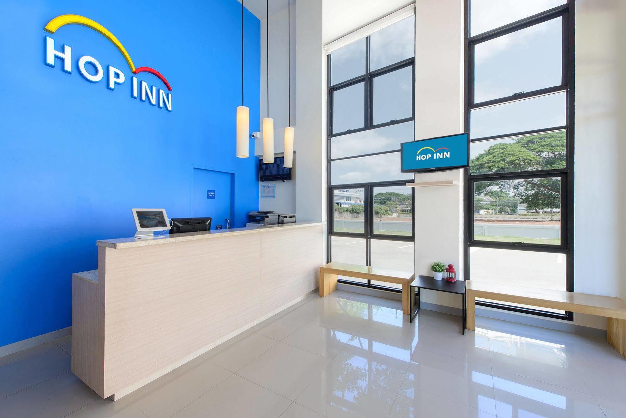 Hop Inn Лампанг Экстерьер фото